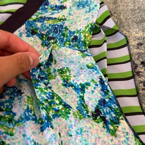 CAbi Printed Complete Floral Front and Striped Back Sleeveless Top Size XS - Picture 5 of 6